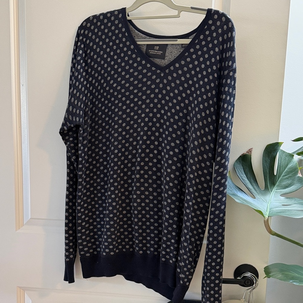 Scotch & Soda Men's V-Neck Sweater in Navy and Gray